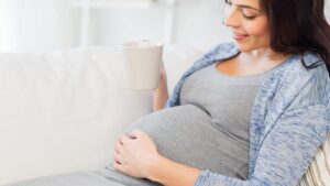 Drinking coffee during pregnancy