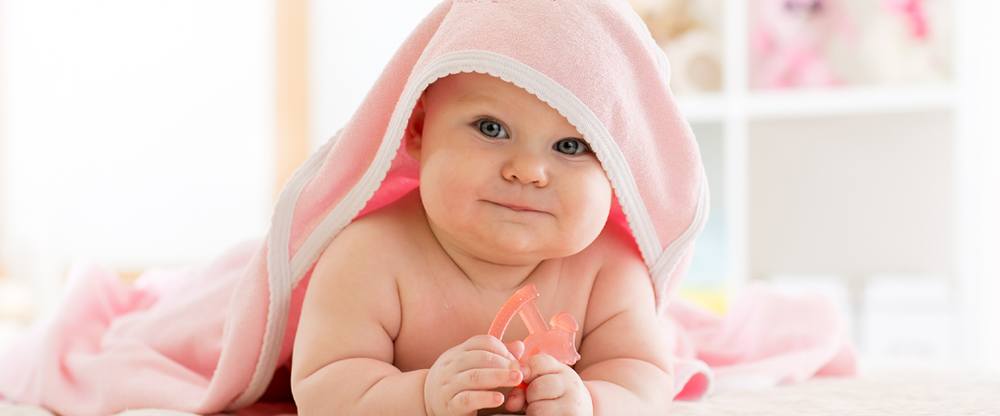 what-age-do-babies-use-teethers-mama-s-choice-blog