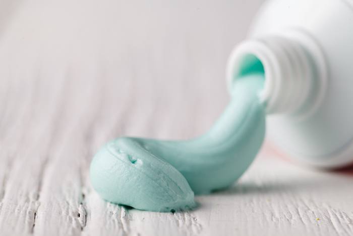 Triclosan-toothpaste-harmful